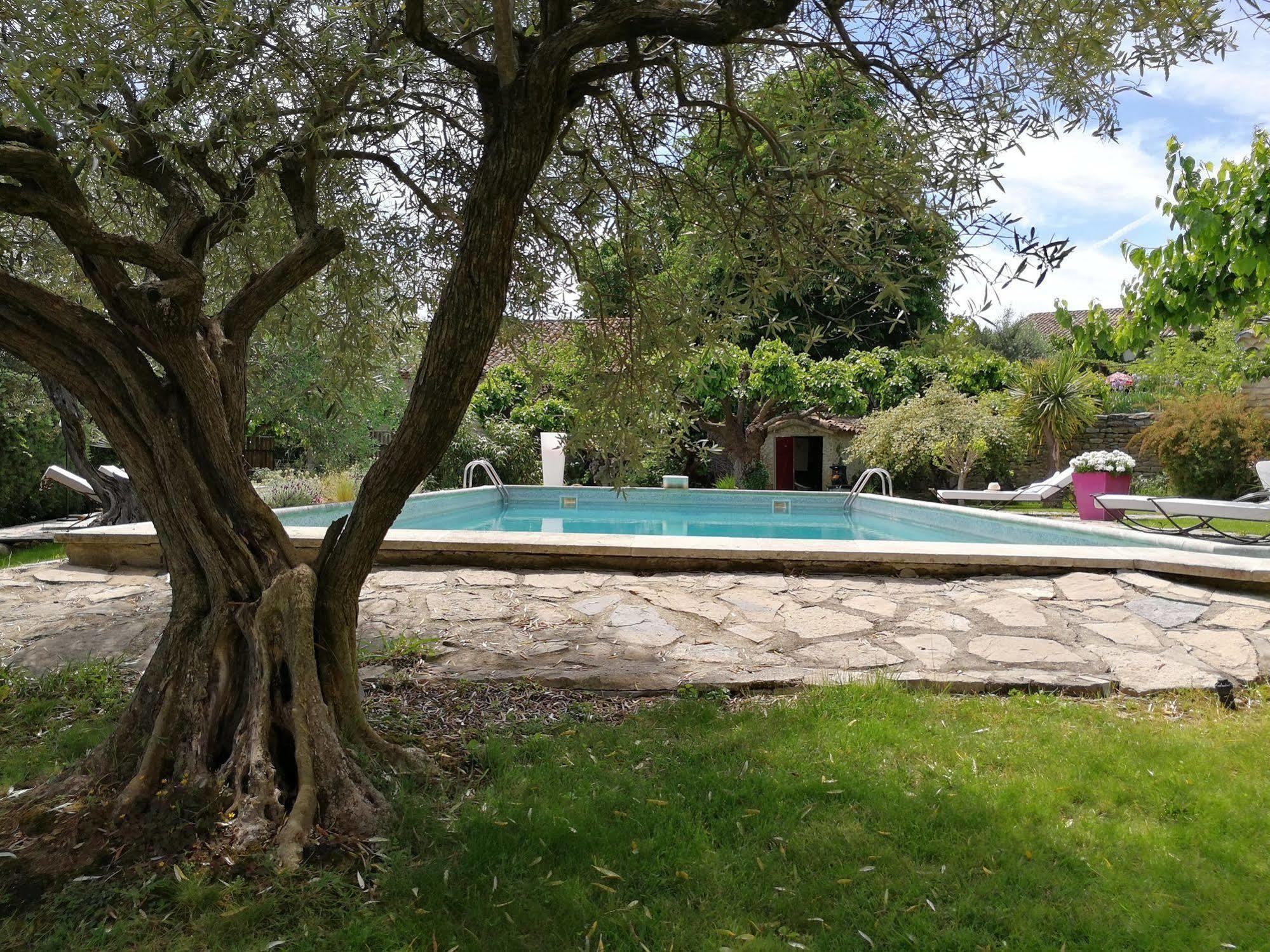 La Bastide Des Muriers Deaux Exteriör bild