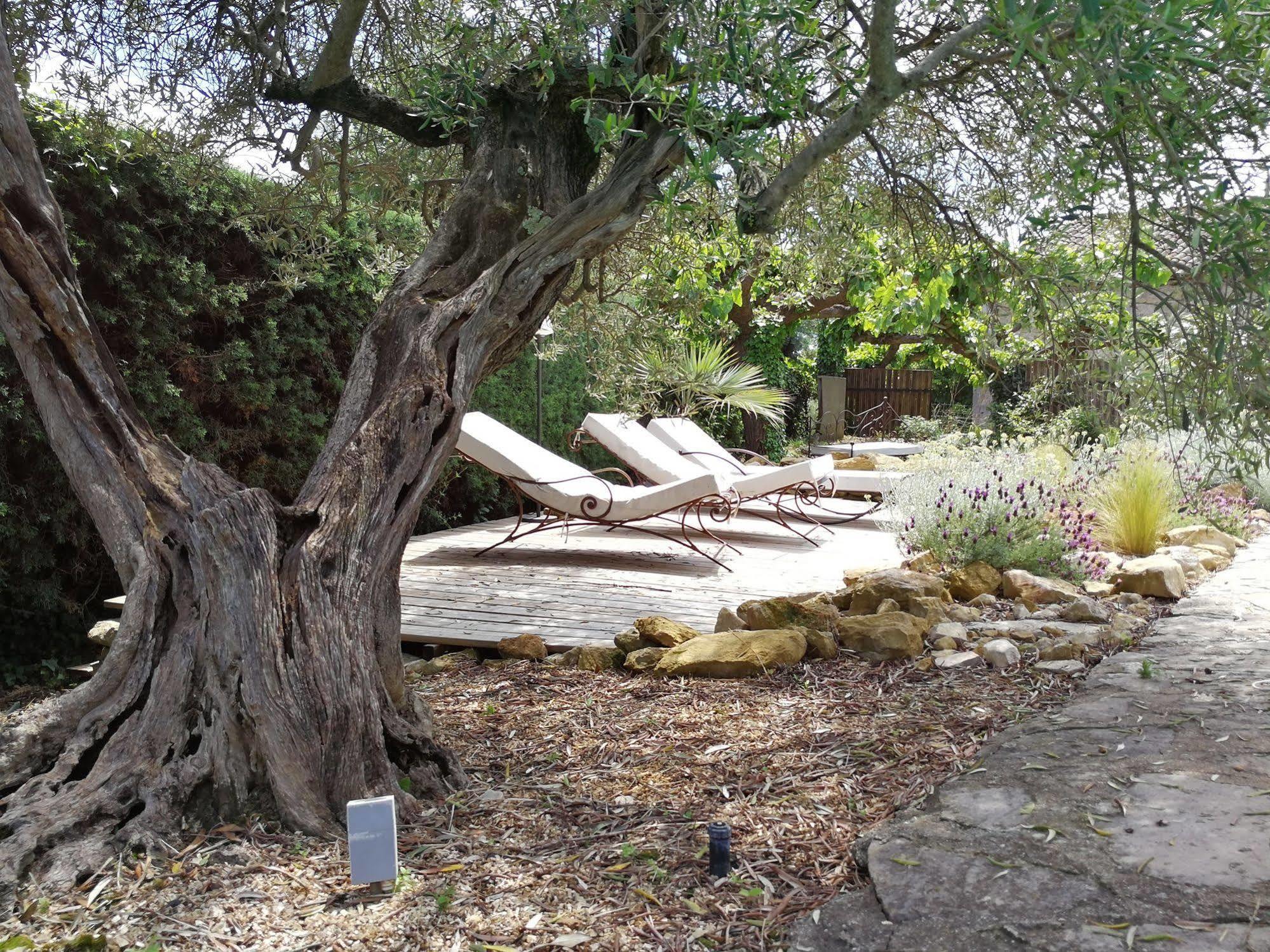 La Bastide Des Muriers Deaux Exteriör bild