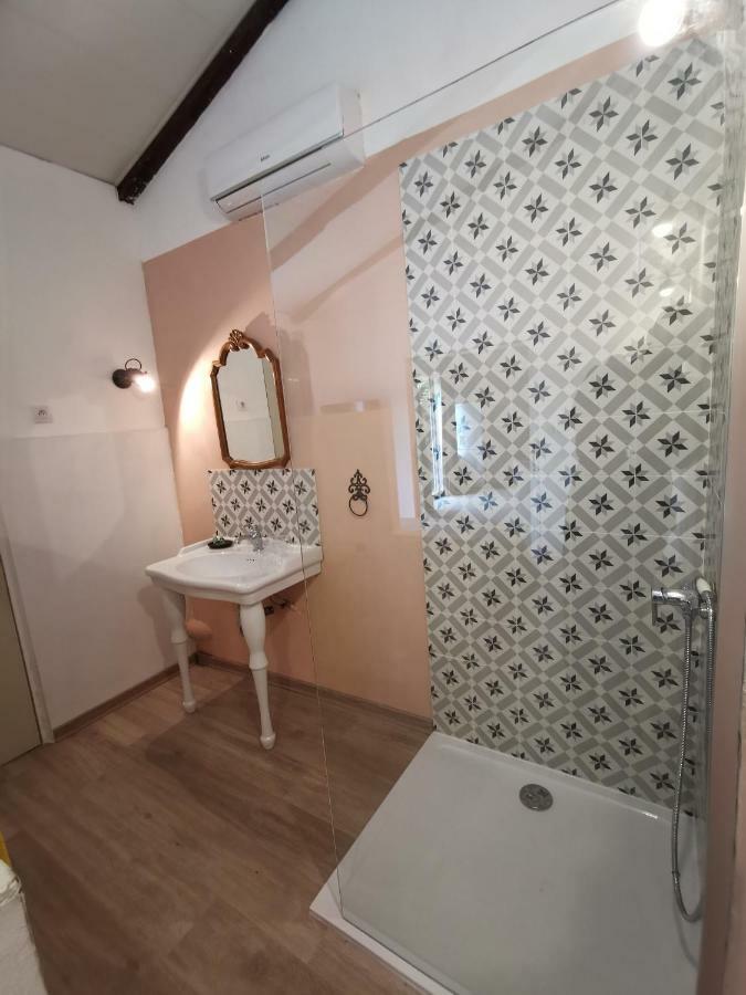 La Bastide Des Muriers Deaux Exteriör bild